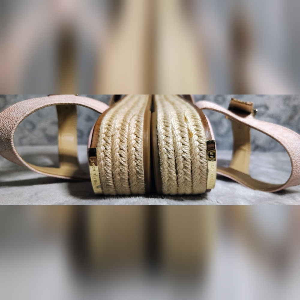 Michael Kors Powder Blush MK Logo Espadrille Platform Sandal Size 8 Womens NWOT - Picture 8 of 10
